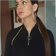 Diplomata al liceo linguistico con punteggio 84/100. Certificazione C1 in spagnolo